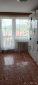 Prodej dvougeneračního řadového rodinného domu - 13