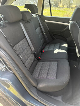 Škoda Octavia 2 2.0TDi 103kW, RV 2011, Facelift, Nová STK - 13