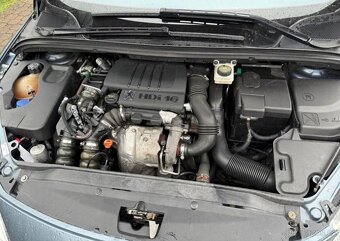 Peugeot 307 1,6 HDi Nová STK , 7 míst nafta - 13