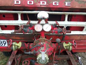 Dodge Power Wagon - 13