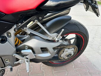 MV Agusta Brutale 910 R 2008 - 13