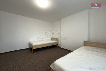 Pronájem bytu 3+1, 52 m², Zlín, ul. Mostní - 13