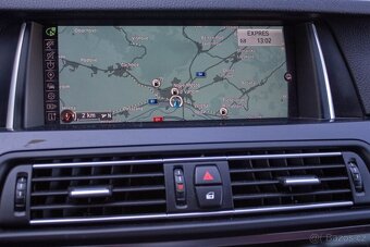 BMW Rad 5 Touring 520D XDRIVE 2016 /AJ NA SPLÁTKY/ - 13