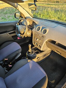 Ford Fusion 1.4 16V, 59 kW, benzín, Midnight sky metalíza - 13