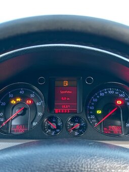 Predám Vw Passat B6 3.2 FSI Individual - 13