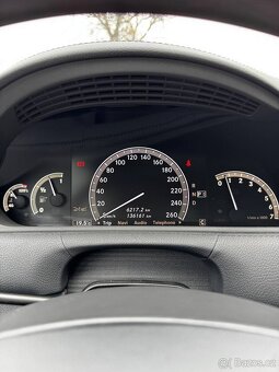 Mercedes-Benz CL500 - 13