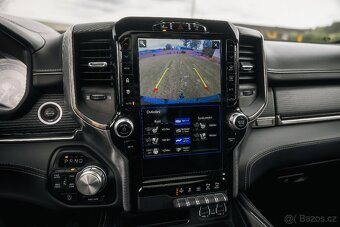 Dodge RAM Limited 5.7 HEMI Rambox BORLA nové v ČR - 13