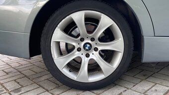 BMW e90 318d - 13
