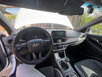 Hyundai i30 Fastback 1,6 CRDi N-line - 13