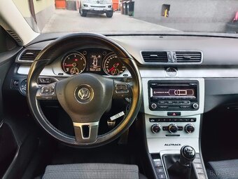 VW Passat B7 Alltrack 2.0 Tdi 103 kW combi - 13