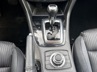 Mazda 6 2.2 Skyactiv D automat, 2013, navi,xenony,vyhř.sed. - 13