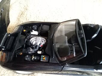 Prodám BMW Z1 - 1:18 - Minichamps, s originální krabicí - 13