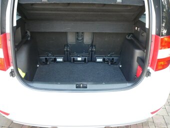 ŠKODA YETI 2.0 TDI 103KW 4x4 CLIMATRONIC OPCPARK VYH.SEDADLA - 13