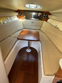 Kajutova lod´ Regal 28 Express. 2012 rok - 13