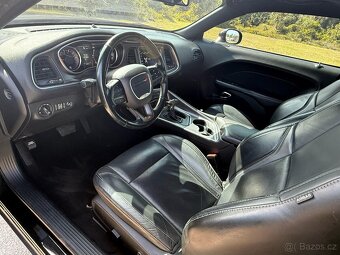 Dodge Challenger 3.6 V6 SXT PLUS - 13