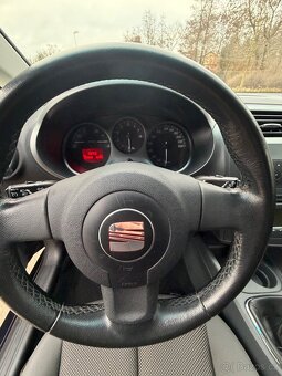 Seat LEON 1,6 MPi - 13