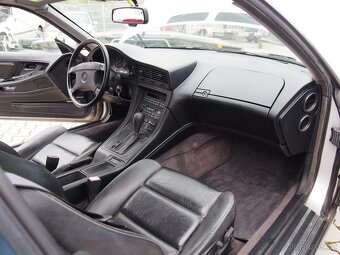 BMW 850i E31 1991 stříbrný celolak, najeto jen 122 600 km - 13