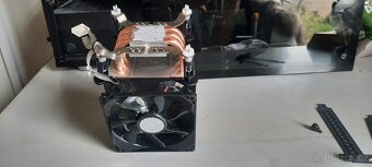 Počítačová skříň Fractal design - 13