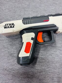 Rozprodej sbírky - plastové pistole - kuš - Hasbro Nerf - 13