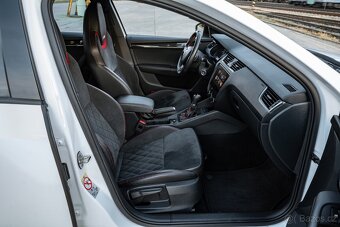 Škoda Octavia, 2.0 TDI RS DSG 135kW - 13
