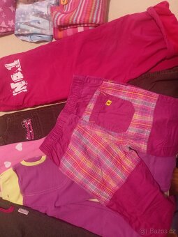 Dívčí oblečení 104-128 /70 ks- pouze jako celek :-) - 13