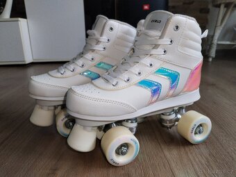 Dívčí / dámské kolečkové brusle Oxelo vel 37 - 13