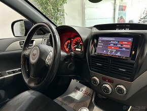 Subaru Impreza 2,5 WRX STI AWD 221KW KAMERA - 13