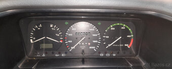 SLEVNĚNO VW Caravelle 2.4D, ´97, 8 míst, 14 900,- / dohoda - 13