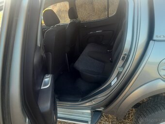 MITSUBISHI L200 r.v. 2015 4x4 hodně zainvestováno - 13
