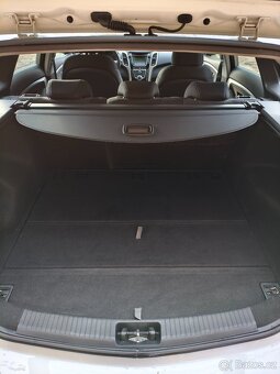 Hyundai i30 kombi, 1.6 CRDi 81 kw - 13