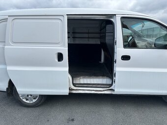 HYUNDAI H1 2.5 TDi 103kW / 3 místa / 197.000 KM / CENTRAL / - 13