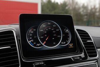 Mercedes Benz GLE Coupe 350d 4M AMG Orange Art - 13