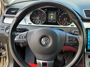 Volkswagen Passat (2013) 2,0 TDi 4MOT Highline - 13