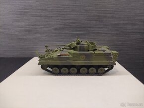 Vojenská technika USA 1/72 - 13