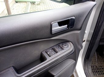 Ford C-MAX, 2.2TDCi 100kW - 13
