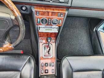 Mercedes Benz w124 kabriolet E 300 W124,320  REZERVACE - 13