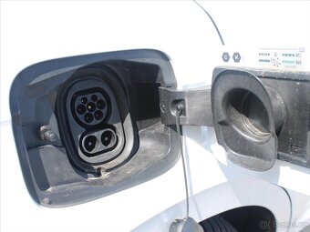Škoda Enyaq iV 0,0 iV 80 150kW Loft SOH 92% ČR 1.maj  iV 80  - 13