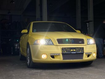 ŠKODA OCTAVIA RS TDI RV2006 - 13