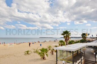 Luxusní apartmán 2+kk (62 m²) v první linii - 13