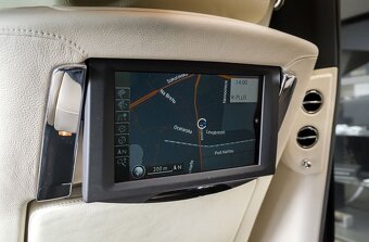 Rolls Royce Ghost pronájem vozidla s řidičem - 13