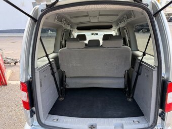 Volkswagen Caddy MAXI 1.9TDi • 77kw • 5/2008 • 7 míst •Tažné - 13