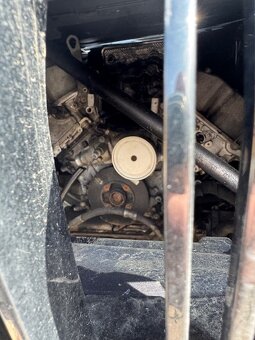 Osobní automobil BMW M5, FV91 - 13