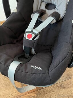 Autosedačka Maxi-Cosi Pebble Black 0–13 kg - 13
