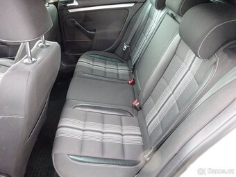 Volkswagen Golf Variant 2,0 TDI r.v.2012 103 KW NOVÉ ROZVODY - 13