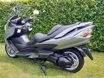 Suzuki Burgman 400i - 13