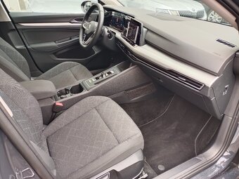 VW Golf 8 Variant Life 2.0TDI 110kW DSG Webasto Virtual Taž. - 13
