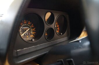 Ferrari 348 TS z roku 1990 - 13