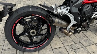 MV Agusta Brutale 800,nové pneu,mnoho doplňků,TOP STAV,ČR - 13