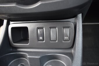 Dacia Duster 1,2 TCe PR. SERVIS,1.MAJITEL - 13