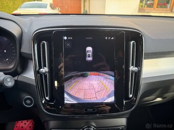 Volvo XC40 9/2025 ,  3690km ,  B3 AUT PLUS BLACK EDITION - 13